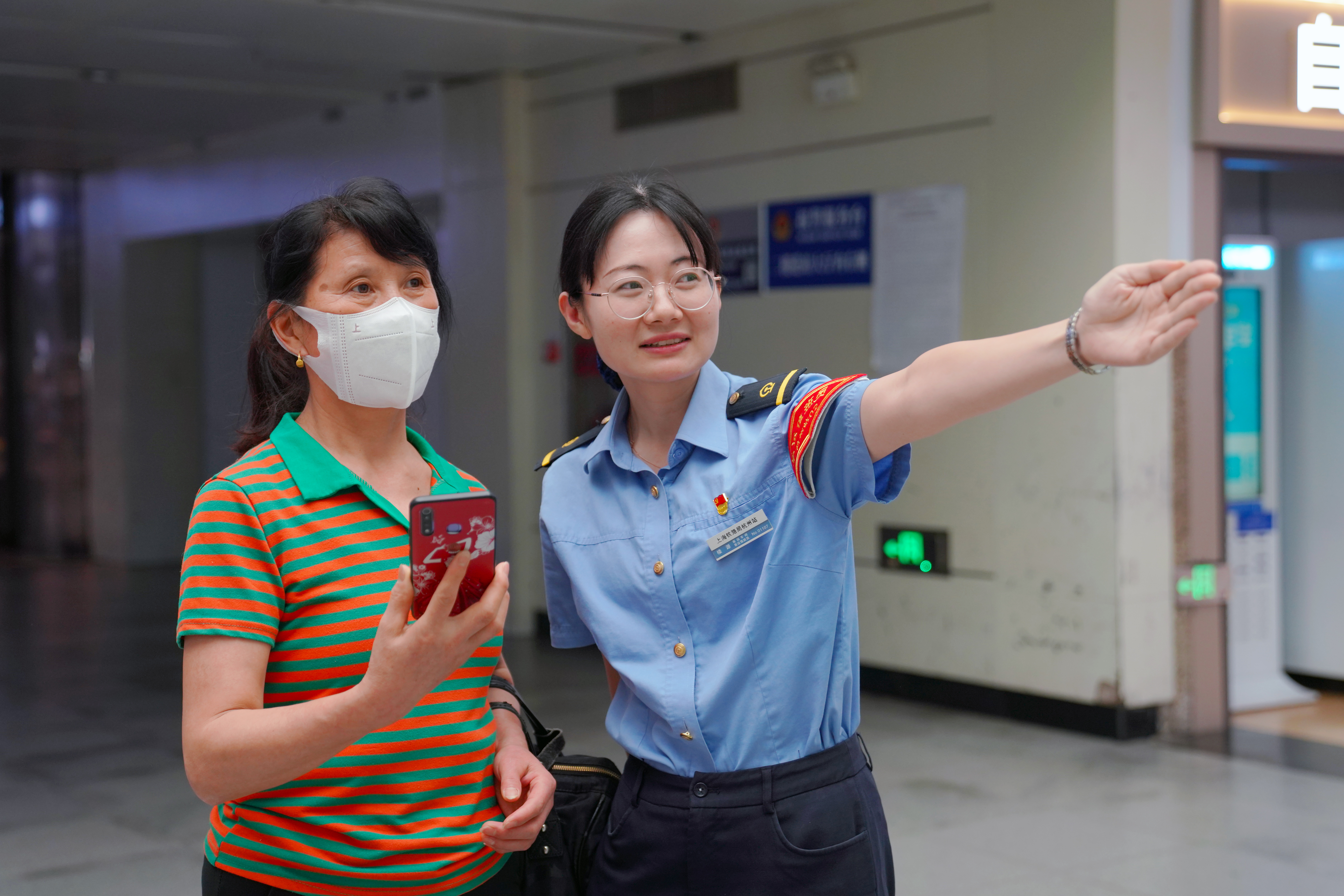 返程高峰来临，铁路上海站今日预计到达旅客56.6万人次